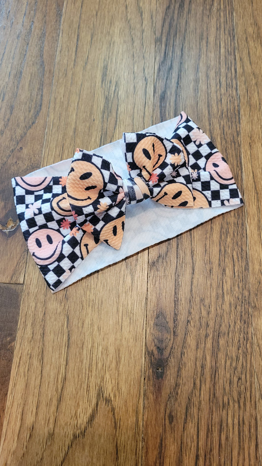 Black and White Checkered Smiley Face - Baby Headwrap
